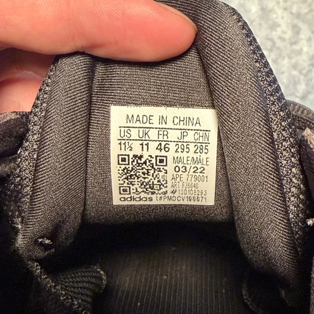 Adidas Yeezy 500‎ Utility Black Mens Sneakers F36640 Size 11.5 Low Top Shoes
